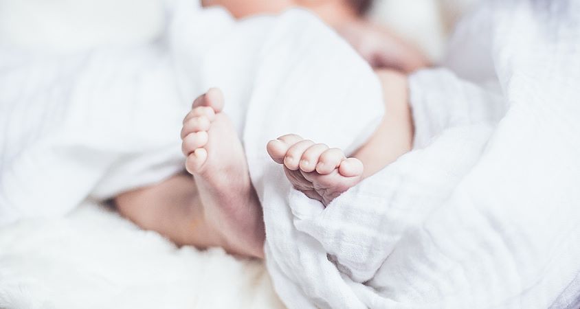 Babyfüße Wolldecke